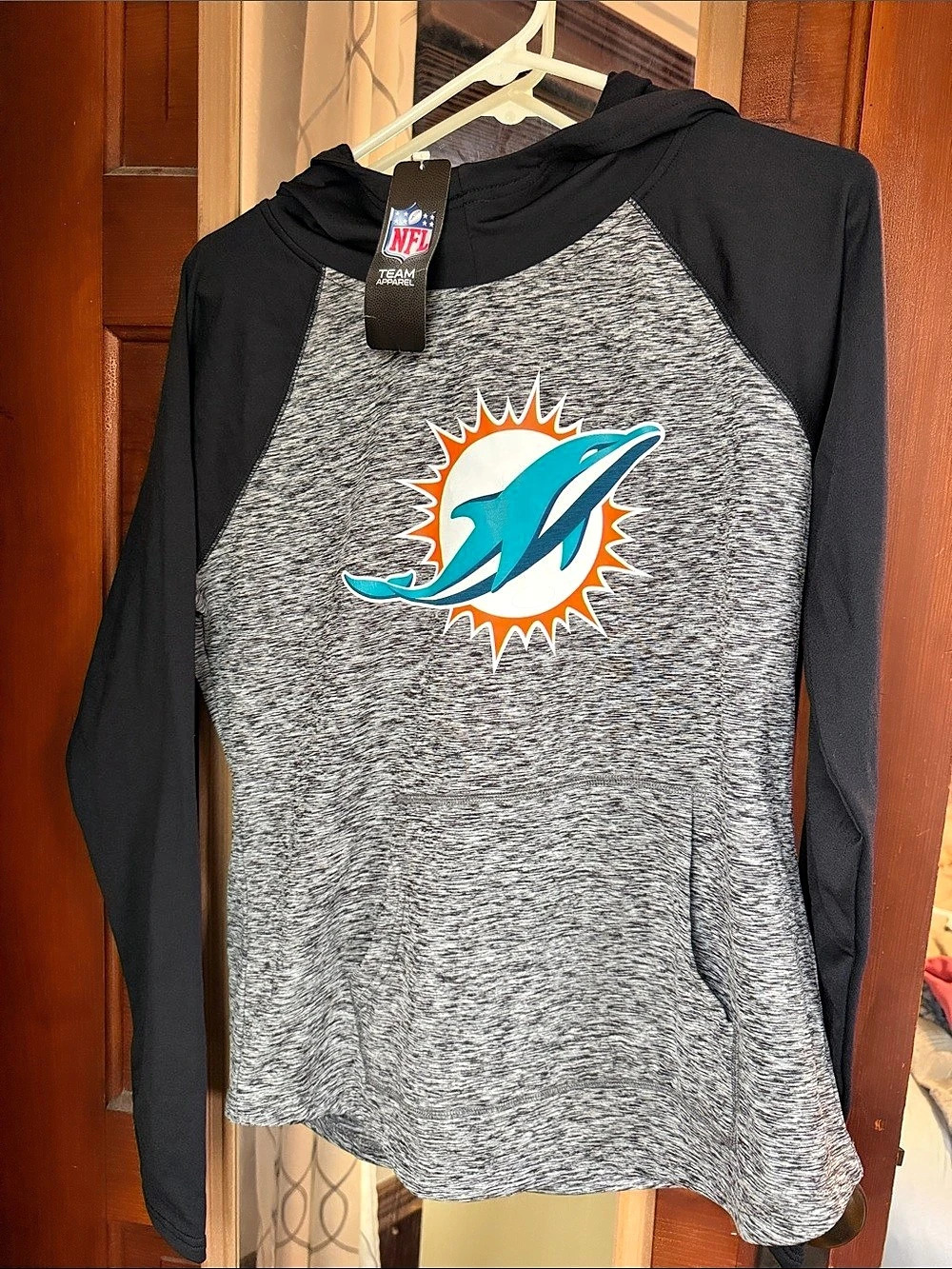 4her Miami Dolphins Gray & Black Hoodie Size Medium NWT